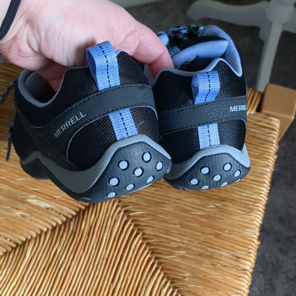 Merrell Riverbed Trail Hiking Shoes - Picture 9 of 11